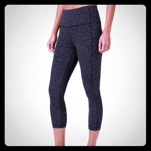 Pace rival high rise crop Lululemon